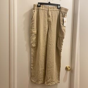 NWT Treasure & Bond Natural Soft Straight Leg Cargo Pants Beige Size 1X